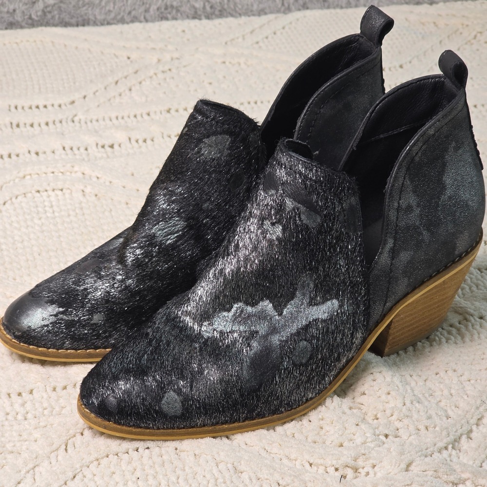 Corky's Black Silver‎ Cow Hair Hide Cutout Leather Ankle Booties Boots Women's 8